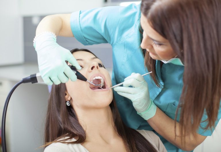 Chicago’s Secret to a Picture-Perfect Smile: Exploring Cosmetic Dentistry Options